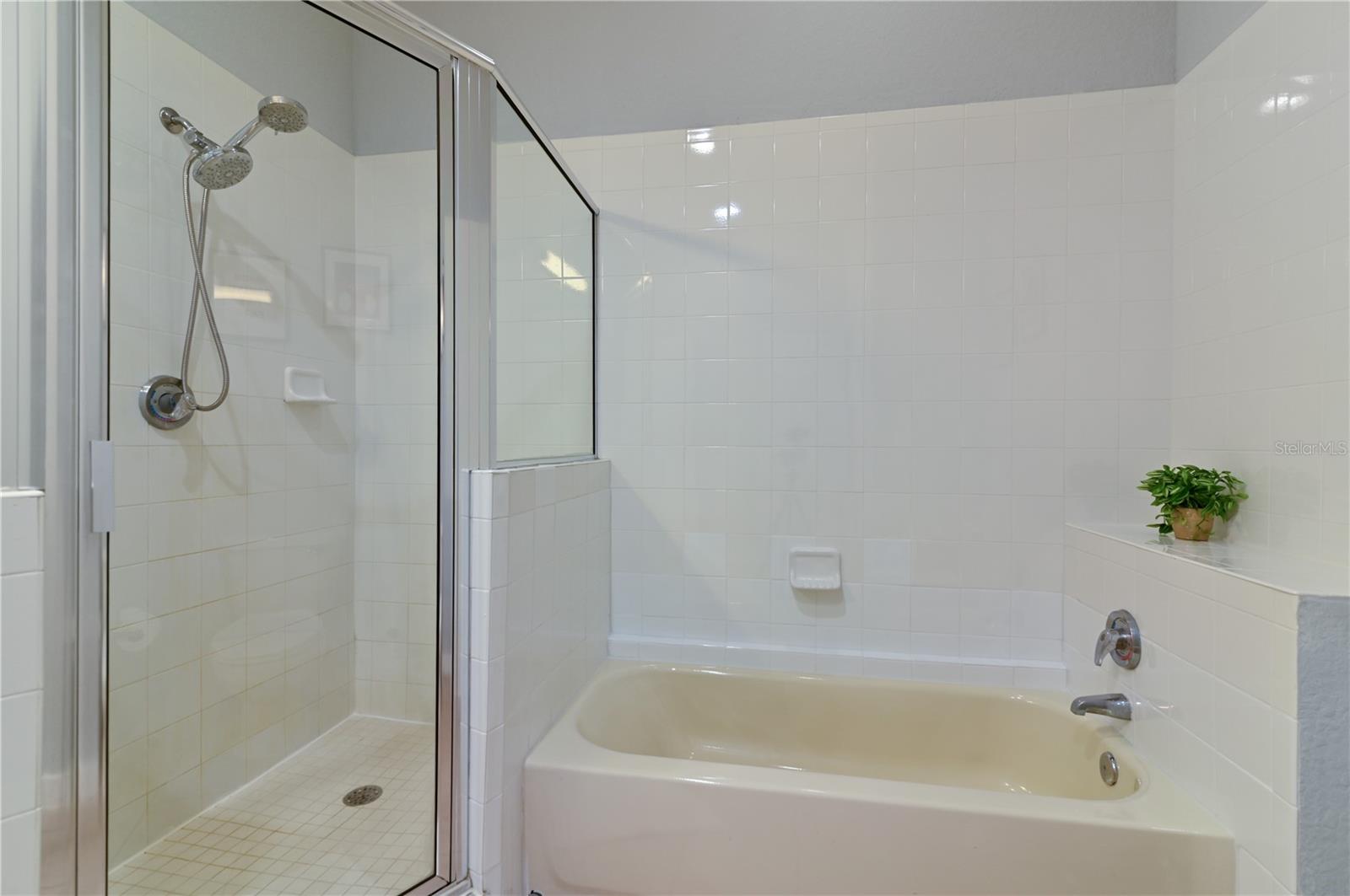 CARIBE COVE CONDO PH 4 - Residential