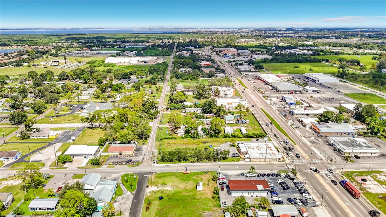 203 1ST STREET NW, RUSKIN, FL, 33570 4 203 1ST STREET NW