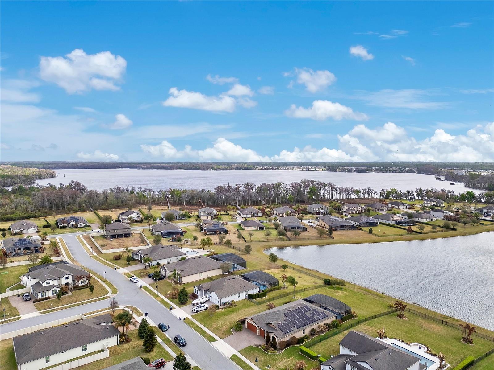 ESTATES/LK PICKETT-PH 1 - Residential