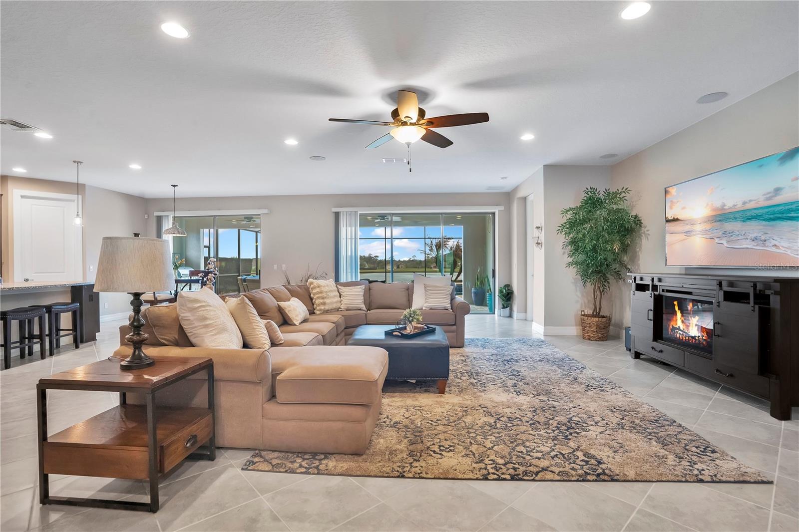 ESTATES/LK PICKETT-PH 1 - Residential