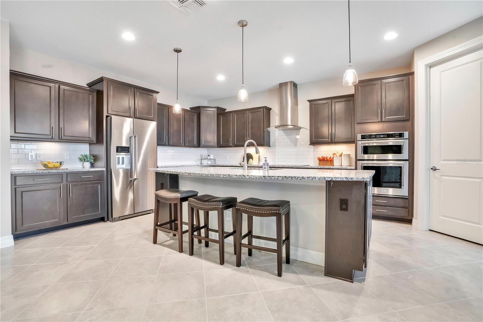 ESTATES/LK PICKETT-PH 1 - Residential