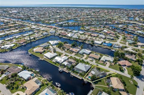 A home in PUNTA GORDA