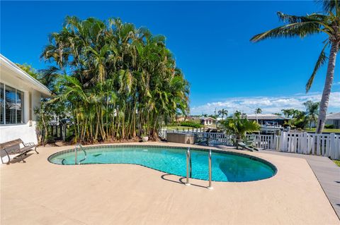 A home in PUNTA GORDA