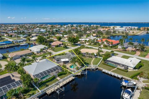 A home in PUNTA GORDA