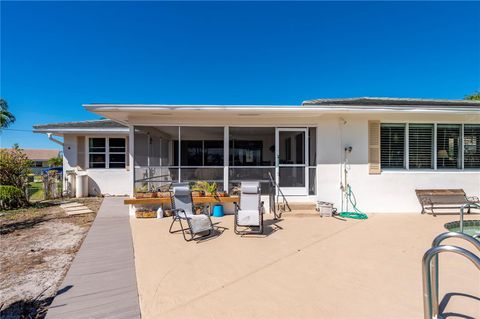 A home in PUNTA GORDA