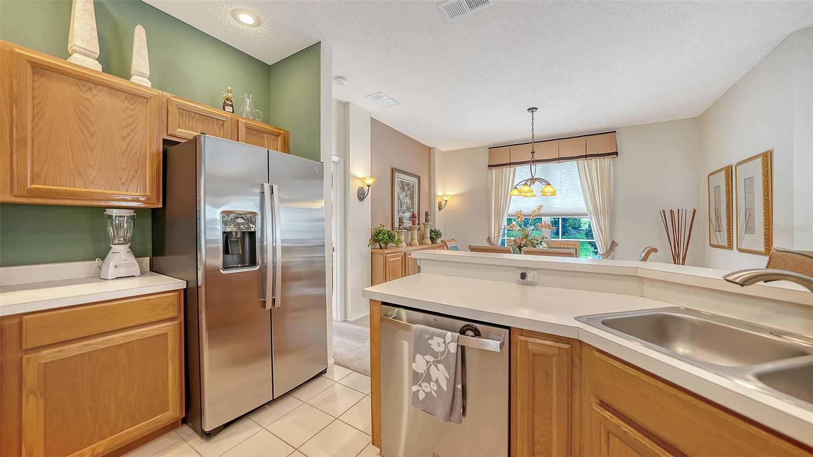 WELLINGTON CHASE - Residential