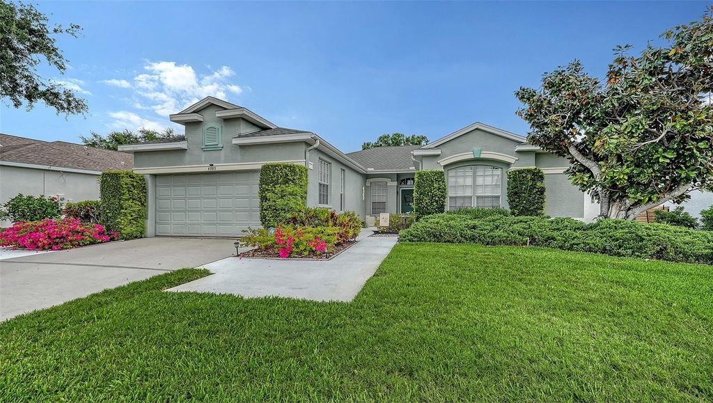 Photo of 4905 Thames Lane, Sarasota, FL 34238 (MLS # A4689297)