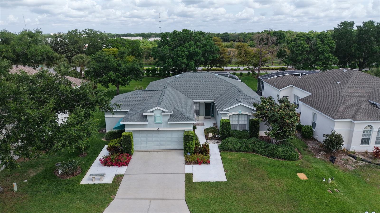 WELLINGTON CHASE - Residential