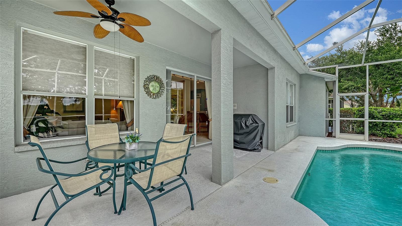 WELLINGTON CHASE - Residential