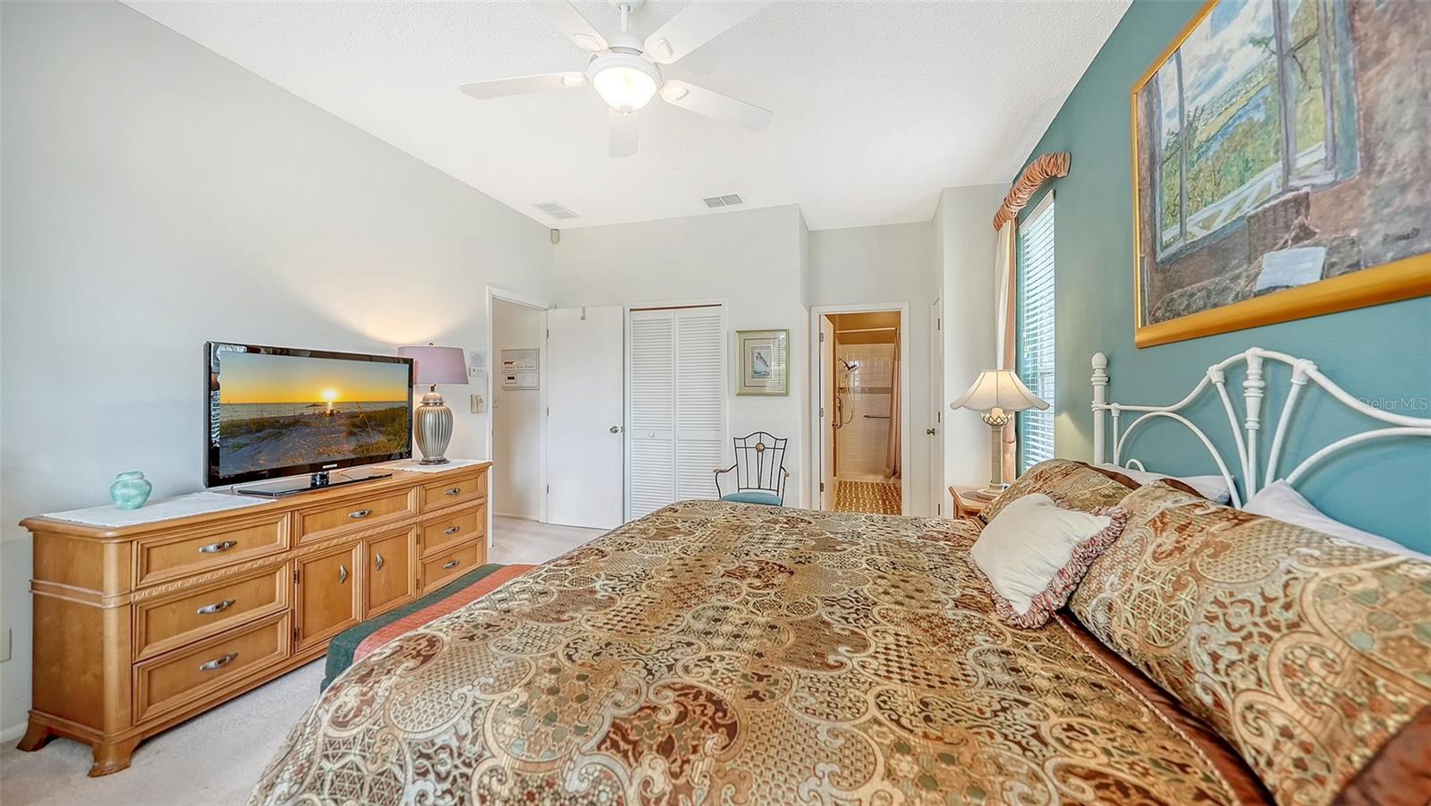 WELLINGTON CHASE - Residential