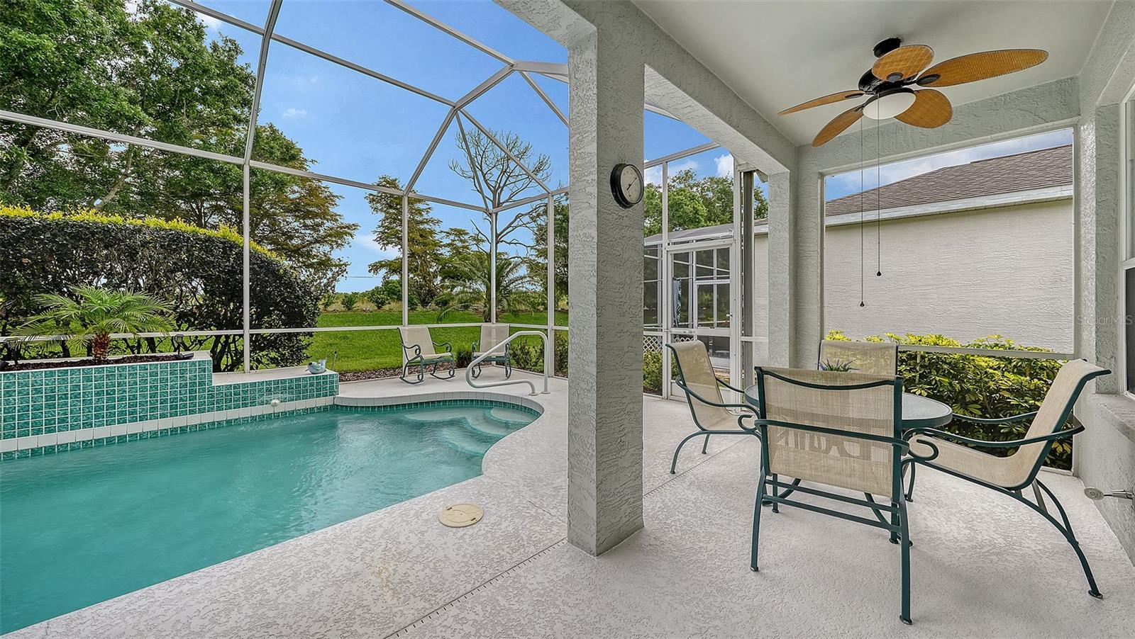 WELLINGTON CHASE - Residential