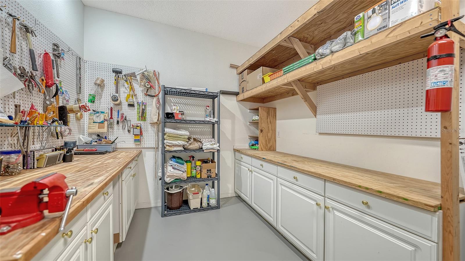 WELLINGTON CHASE - Residential