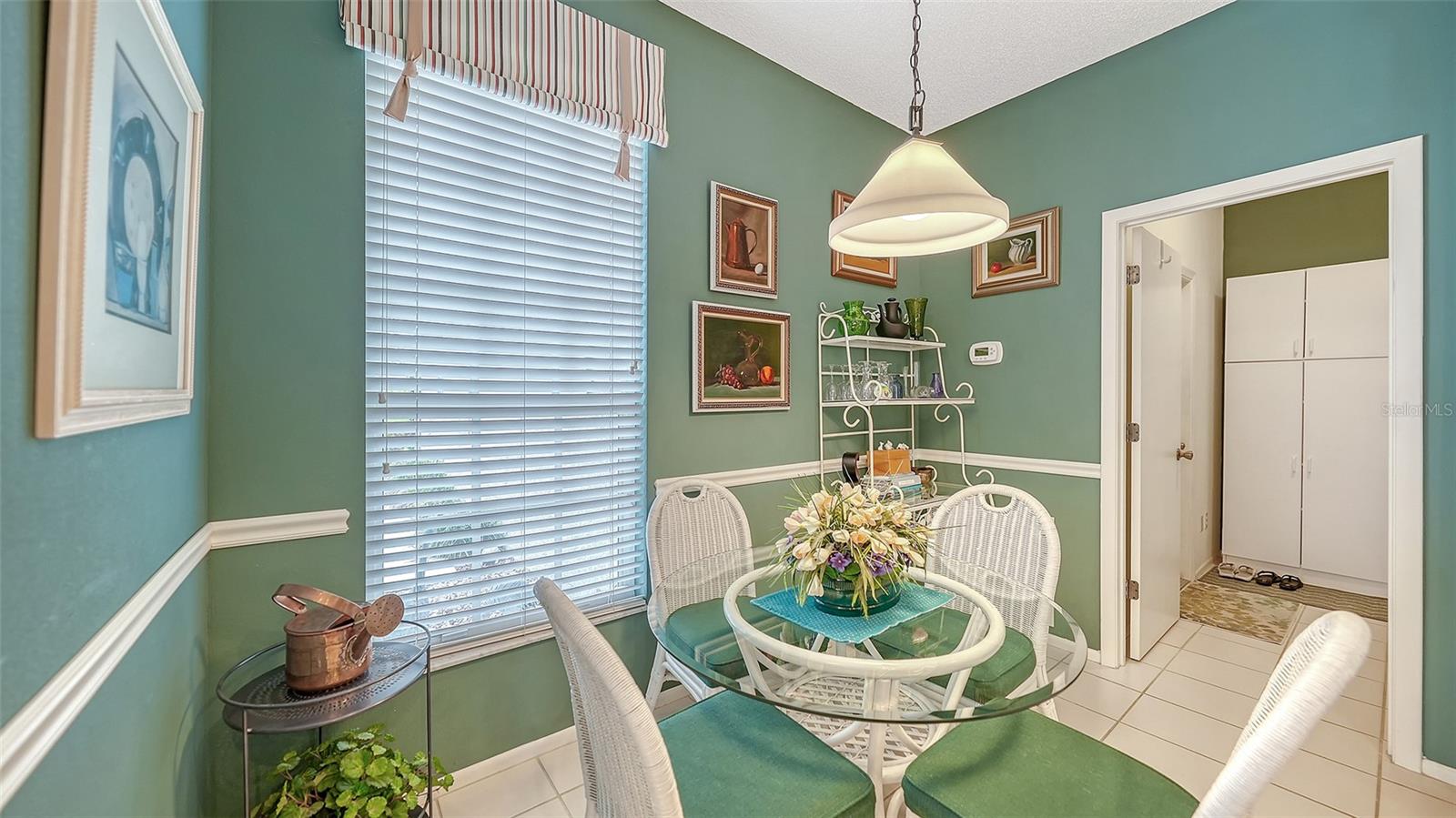 WELLINGTON CHASE - Residential