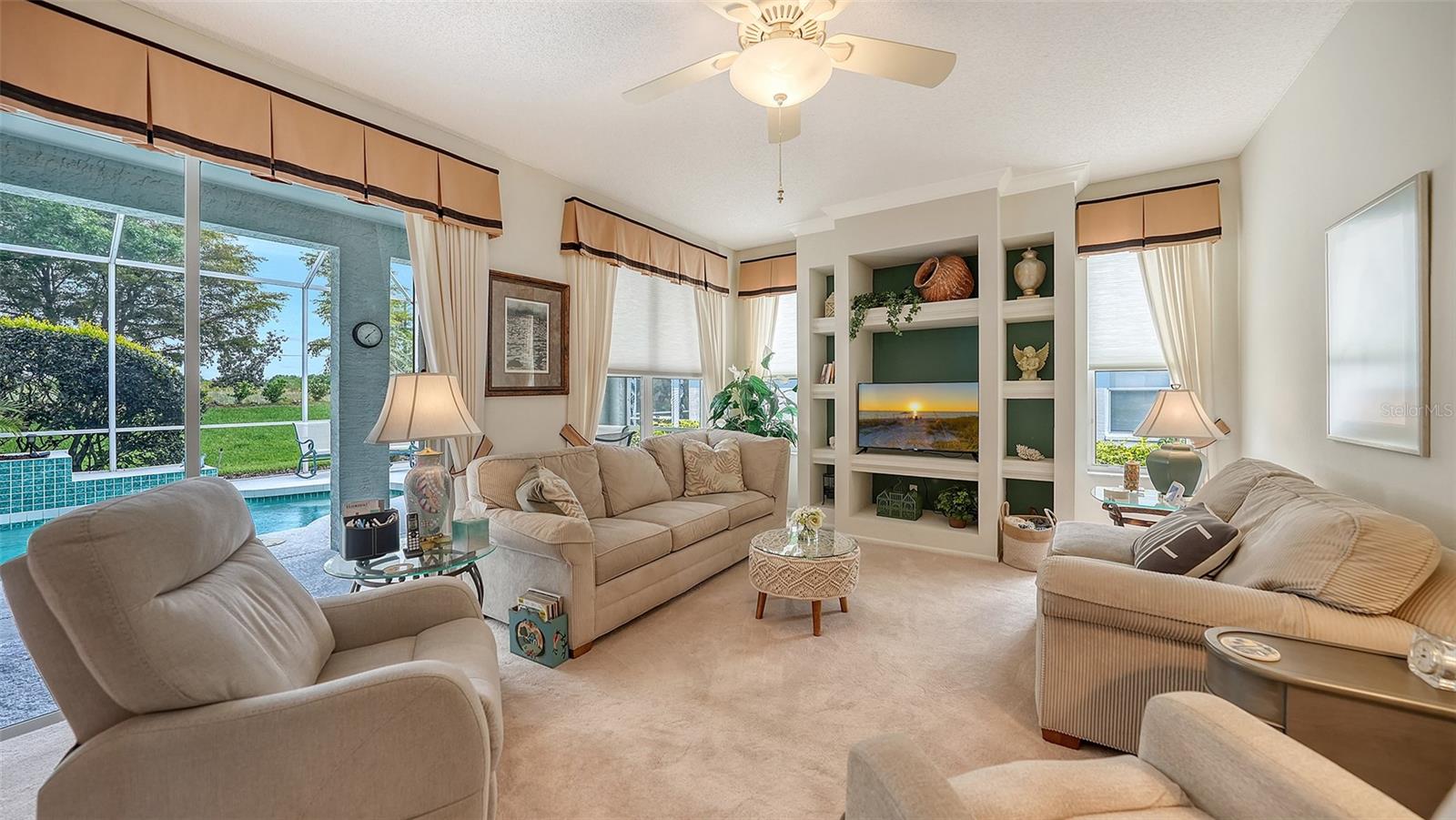 WELLINGTON CHASE - Residential