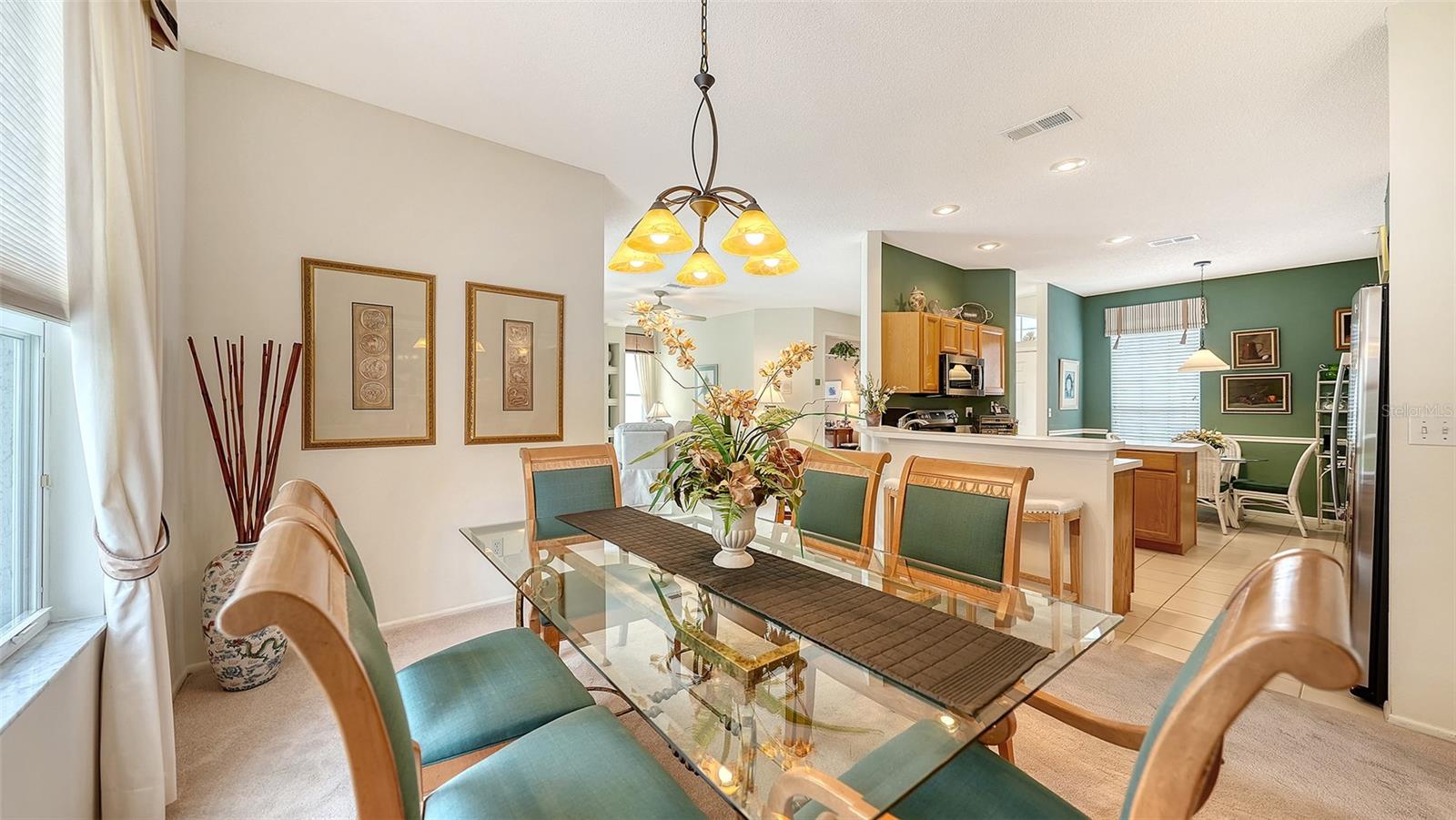 WELLINGTON CHASE - Residential