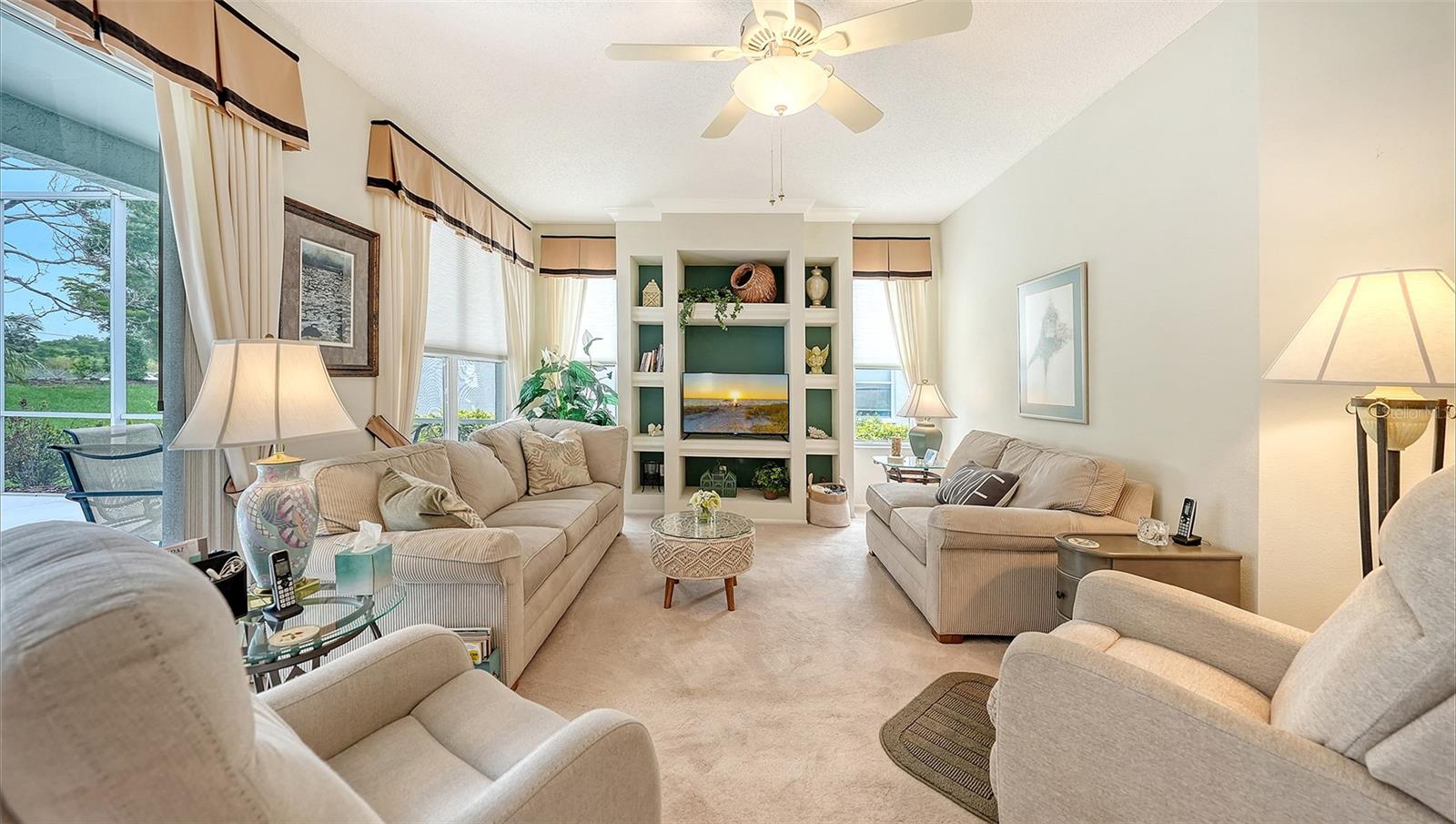 WELLINGTON CHASE - Residential