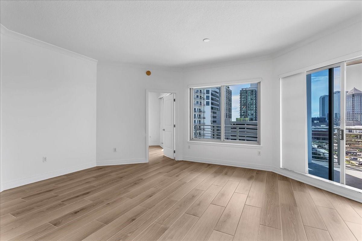 TOWERS OF CHANNELSIDE CONDOMIN - Residential Lease