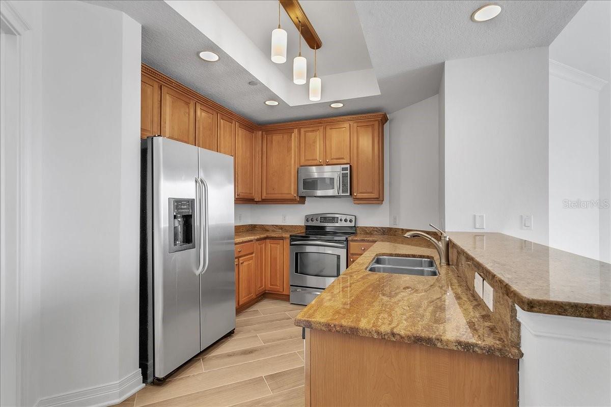 TOWERS OF CHANNELSIDE CONDOMIN - Residential Lease