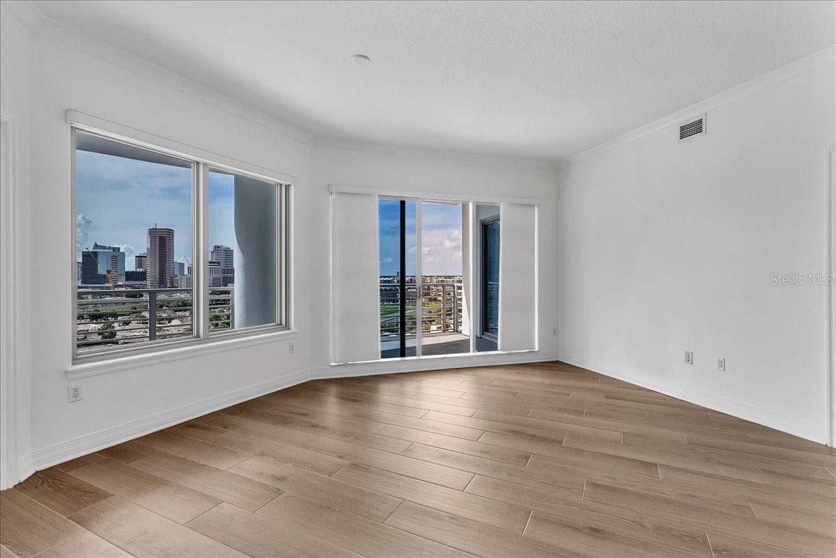 TOWERS OF CHANNELSIDE CONDOMIN - Residential Lease
