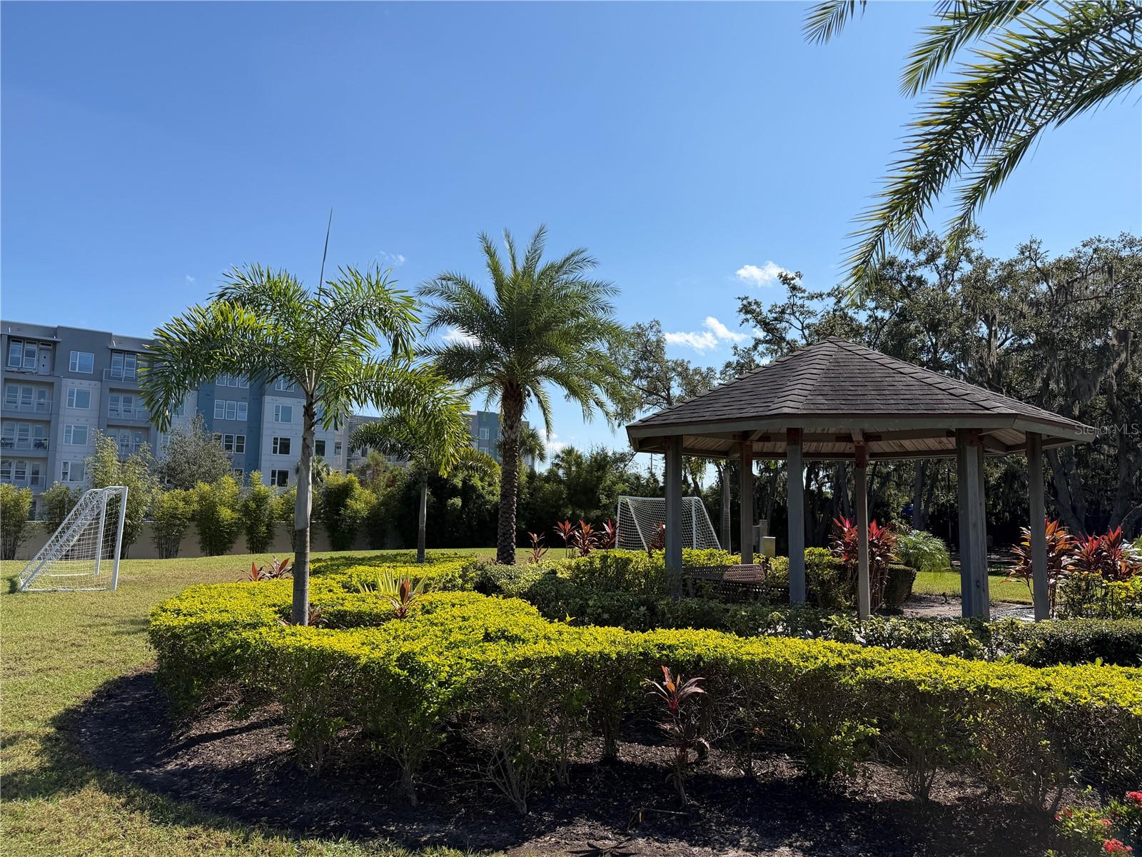 FELLS LANDING - Residential