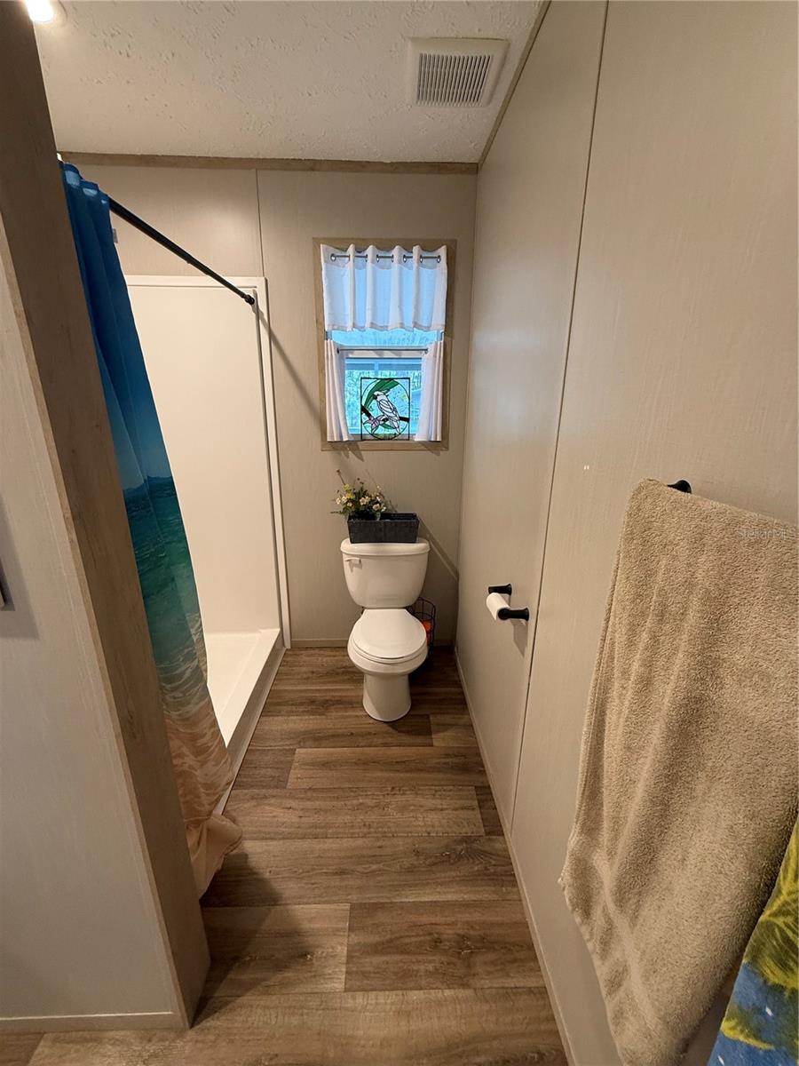 CRYSTAL POINTE UN #1 - Residential