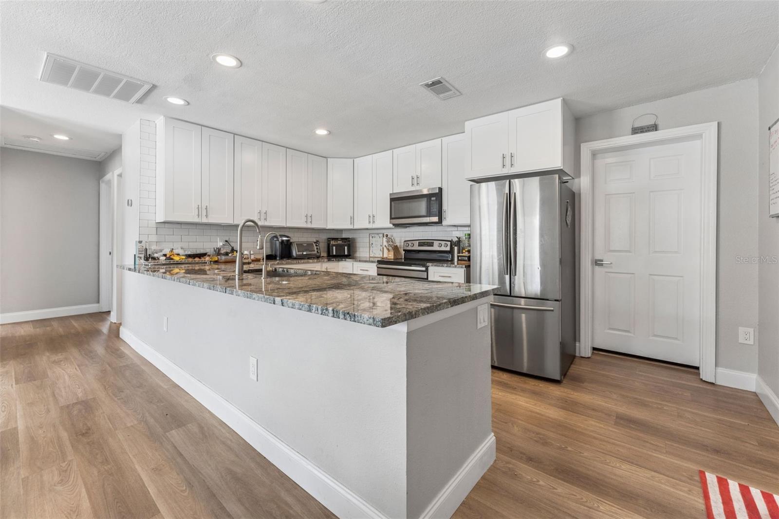 7210 14TH STREET N