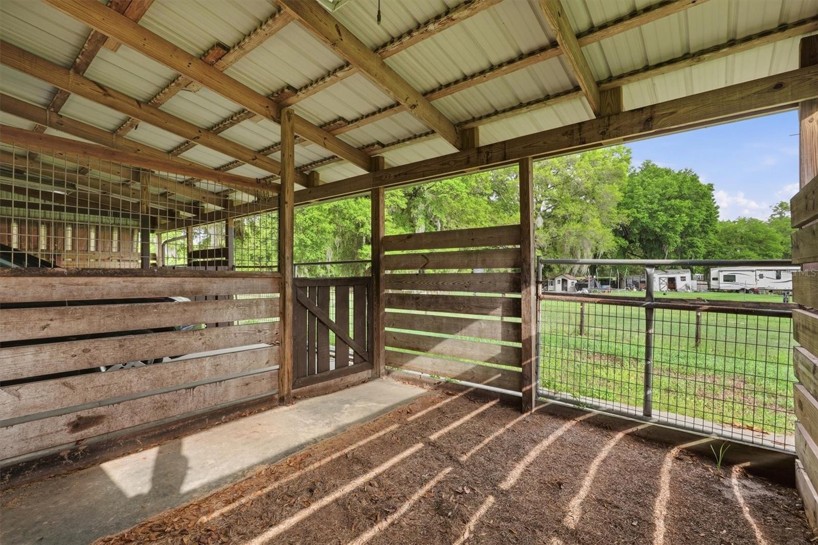 SILVER HILLS - Residential