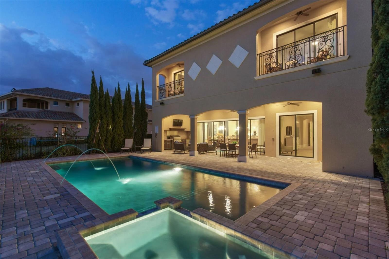 REUNION WEST VLGS NORTH - Residential