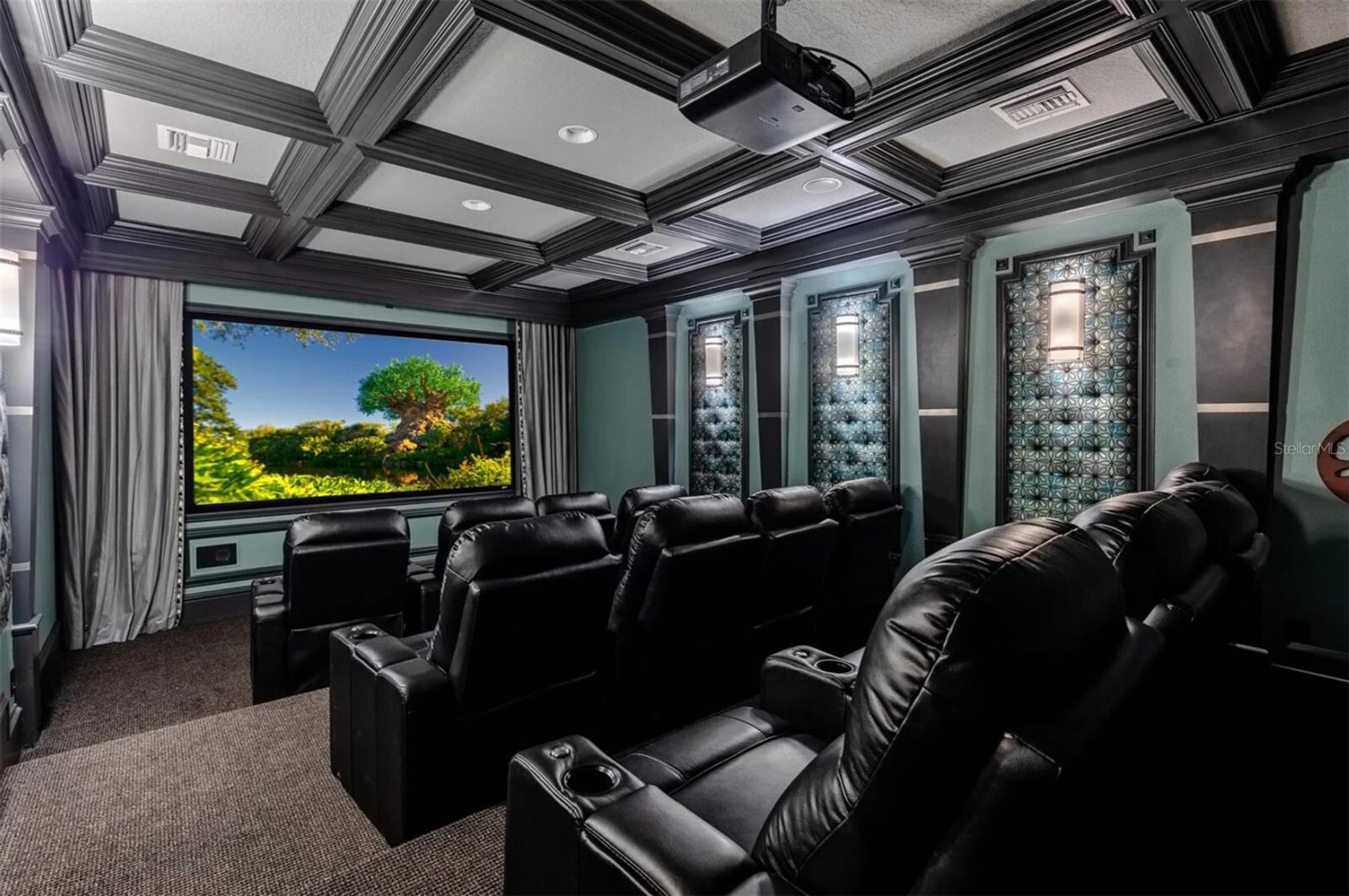 REUNION WEST VLGS NORTH - Residential