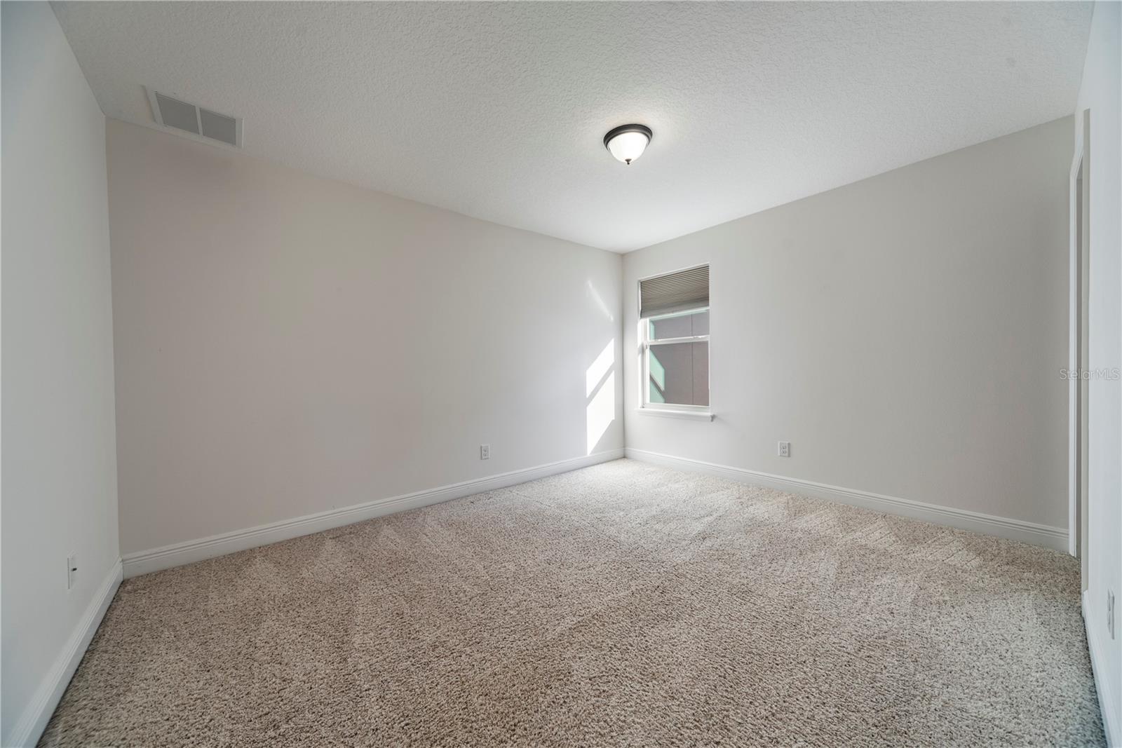 WINDERMERE TRLS PH 5B - Residential Lease