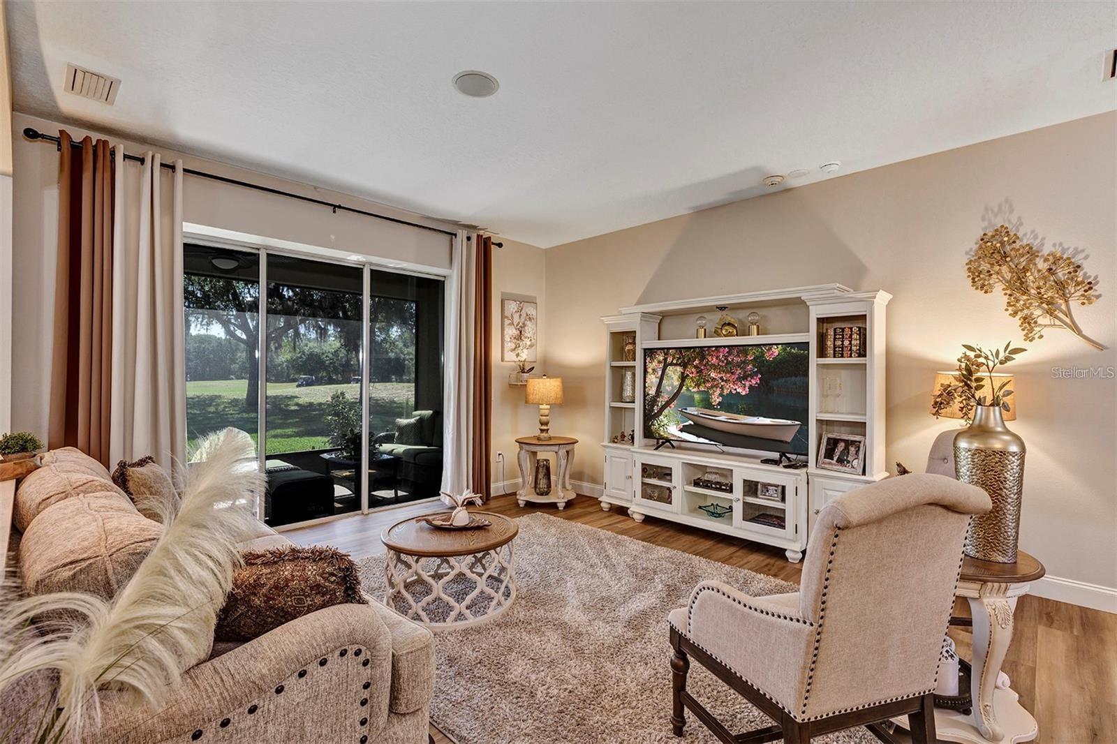 LEESBURG ARLINGTON RIDGE PH 02 - Residential