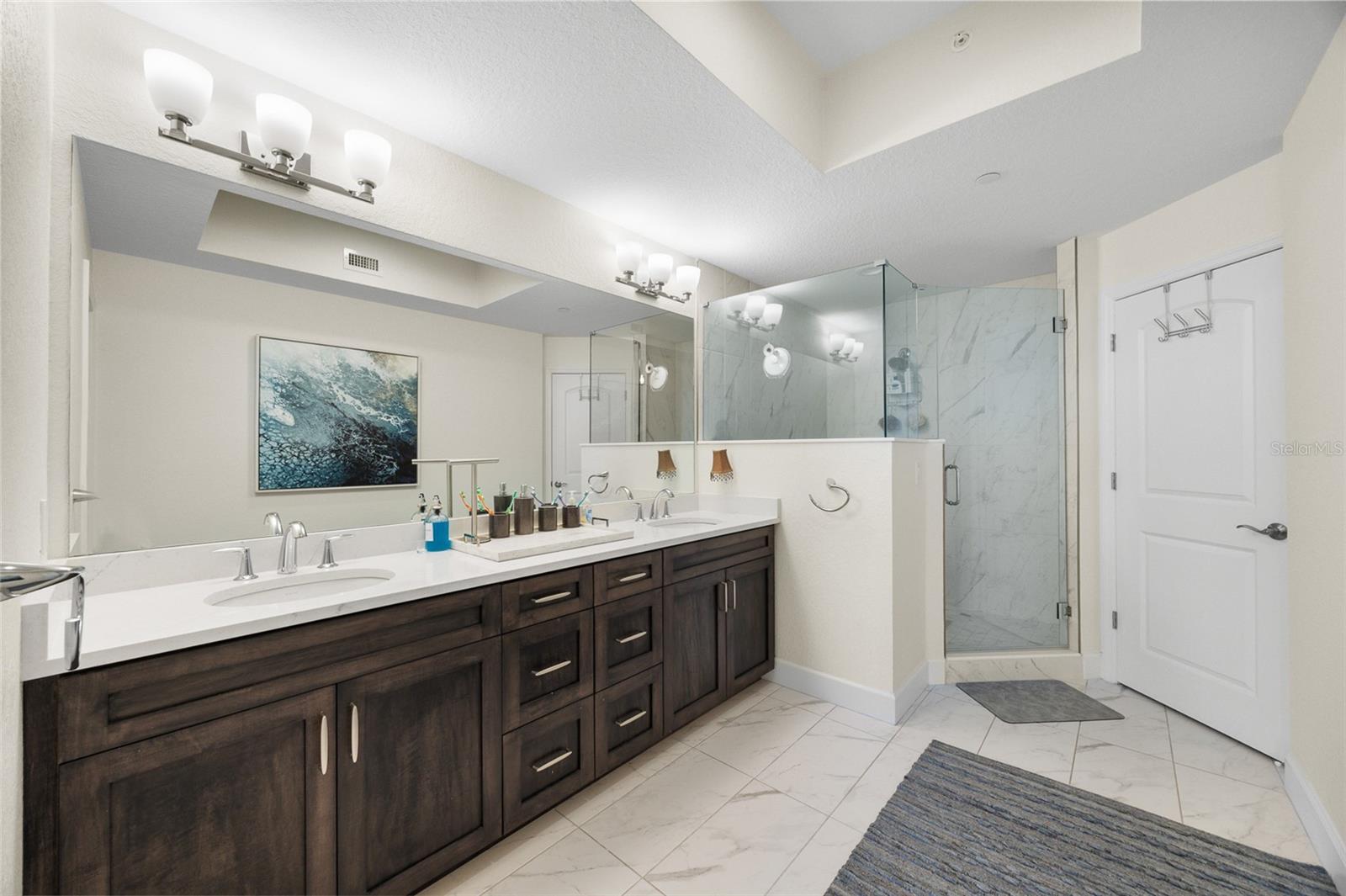 ANCHORAGE THE CONDO - Residential