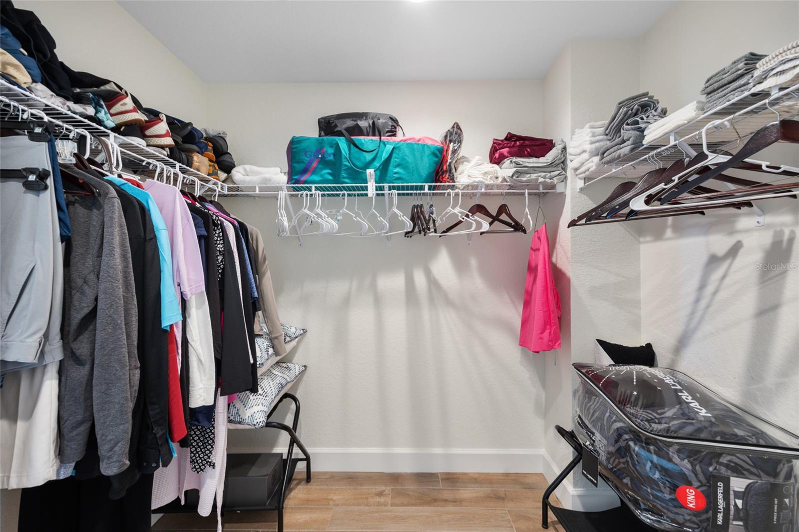 ANCHORAGE THE CONDO - Residential