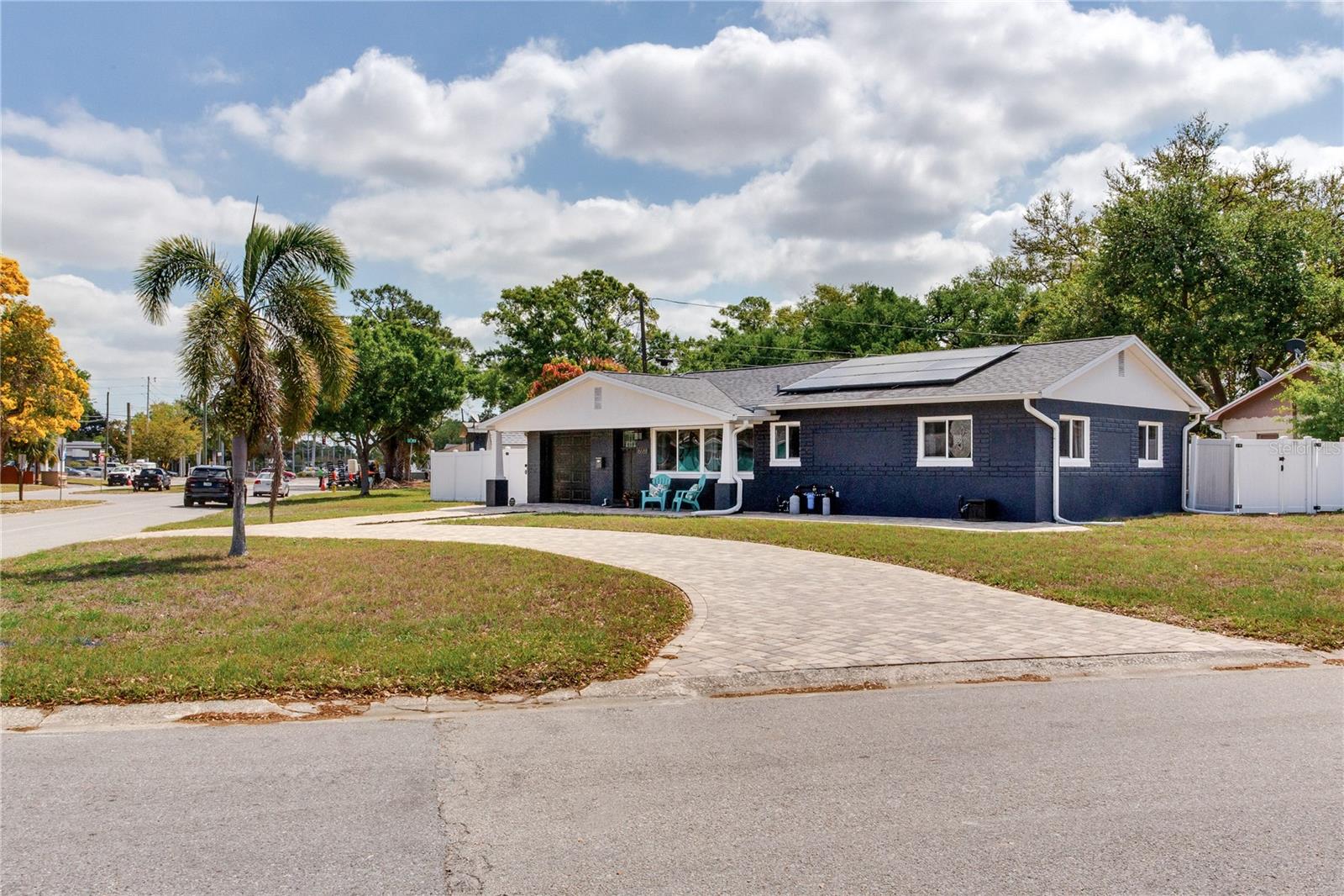 PINE GLADE - Residential