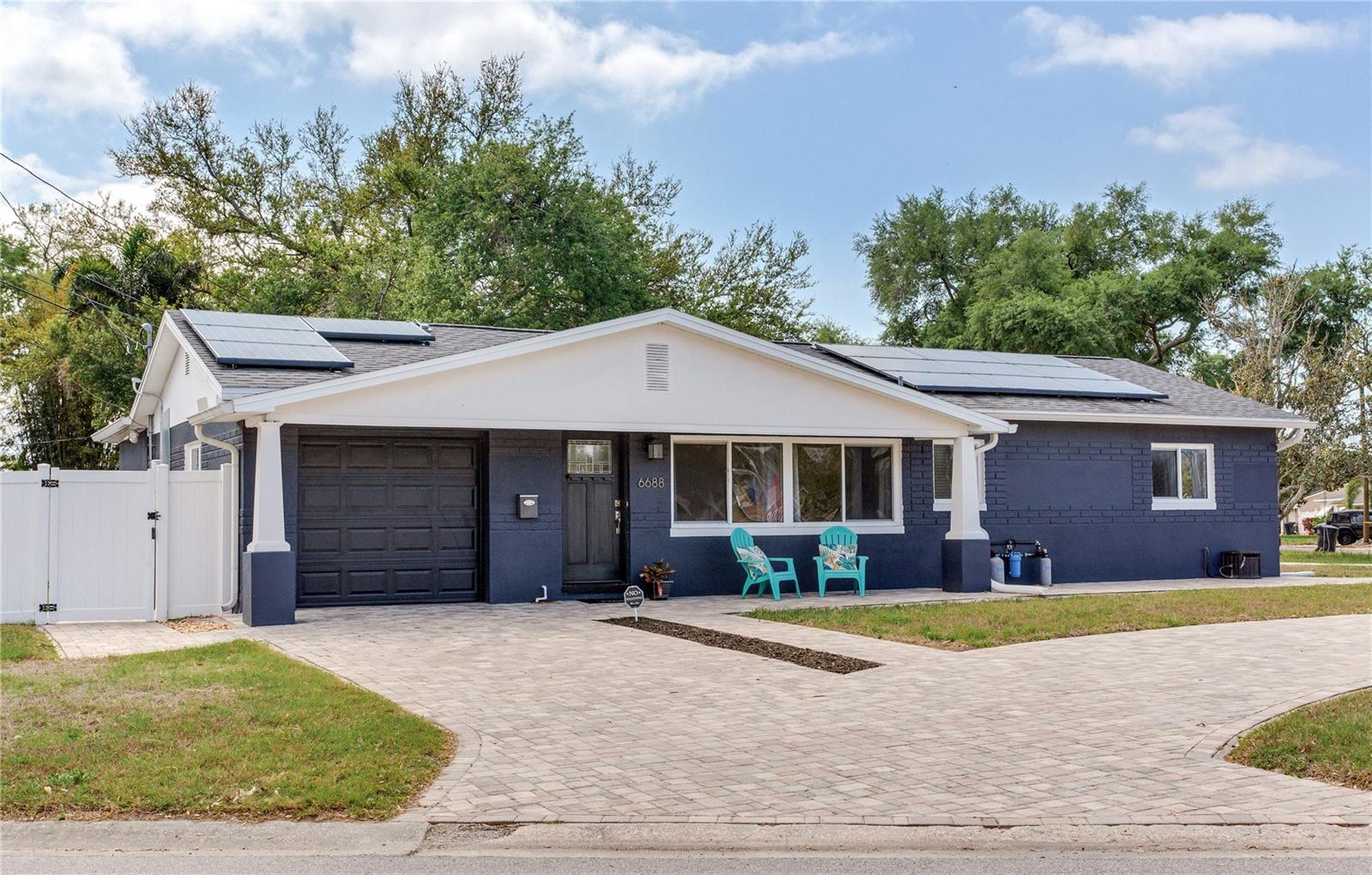 PINE GLADE - Residential