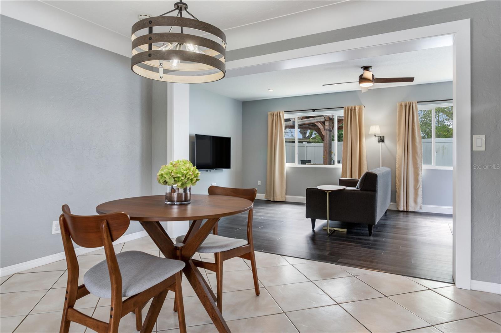 PINE GLADE - Residential