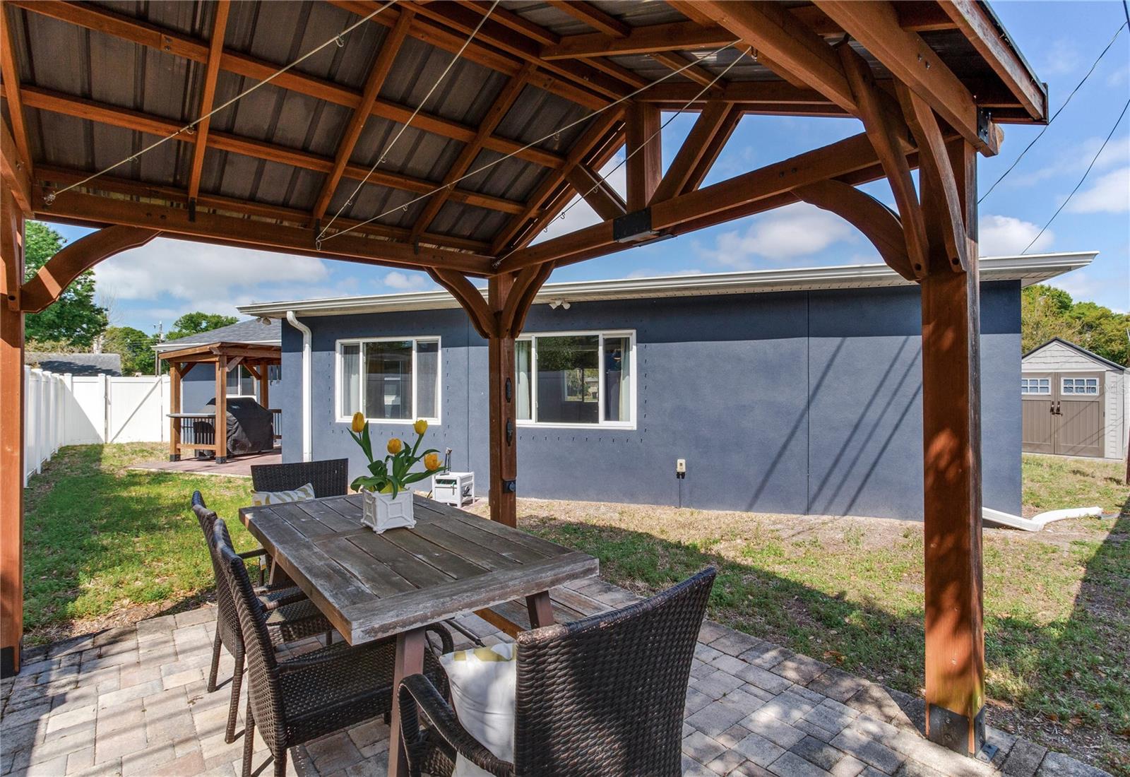 PINE GLADE - Residential