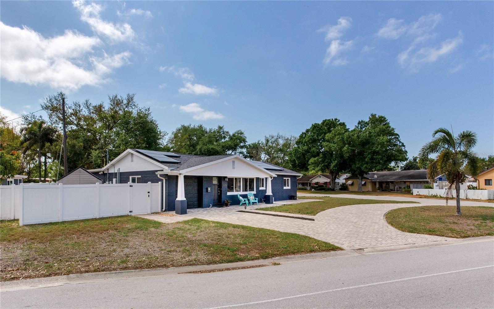 PINE GLADE - Residential