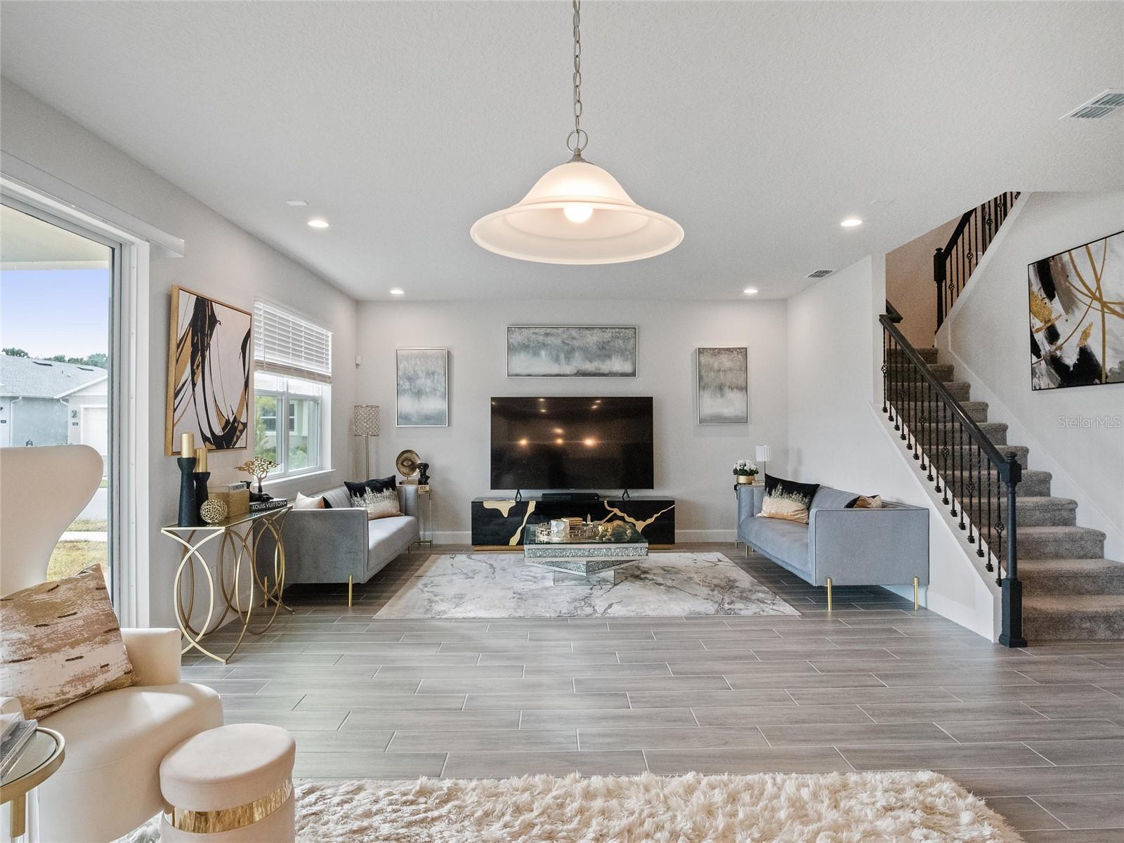 RIVERSIDE OAKS PH 3 - Residential