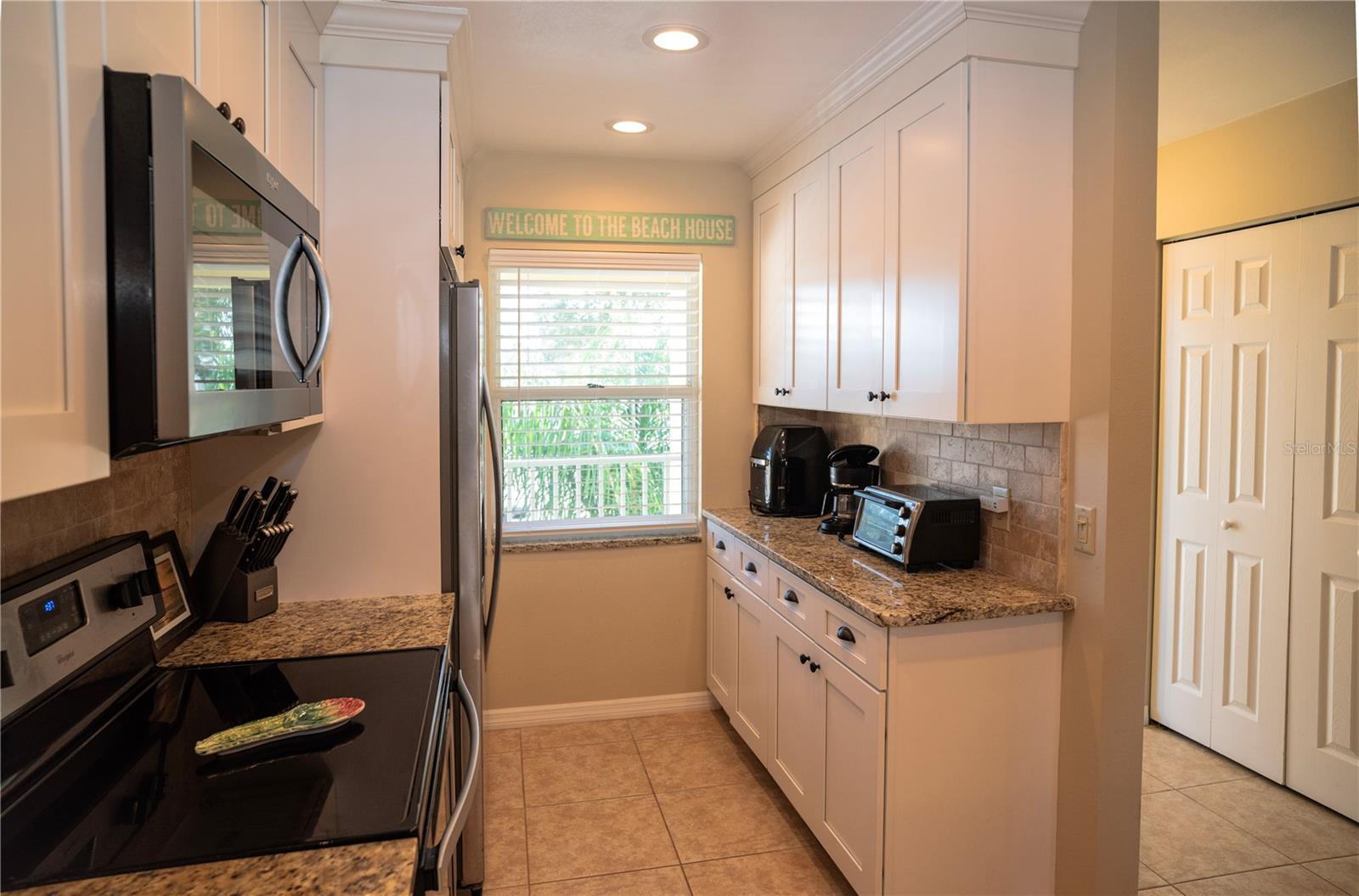 433 CERROMAR LANE 541