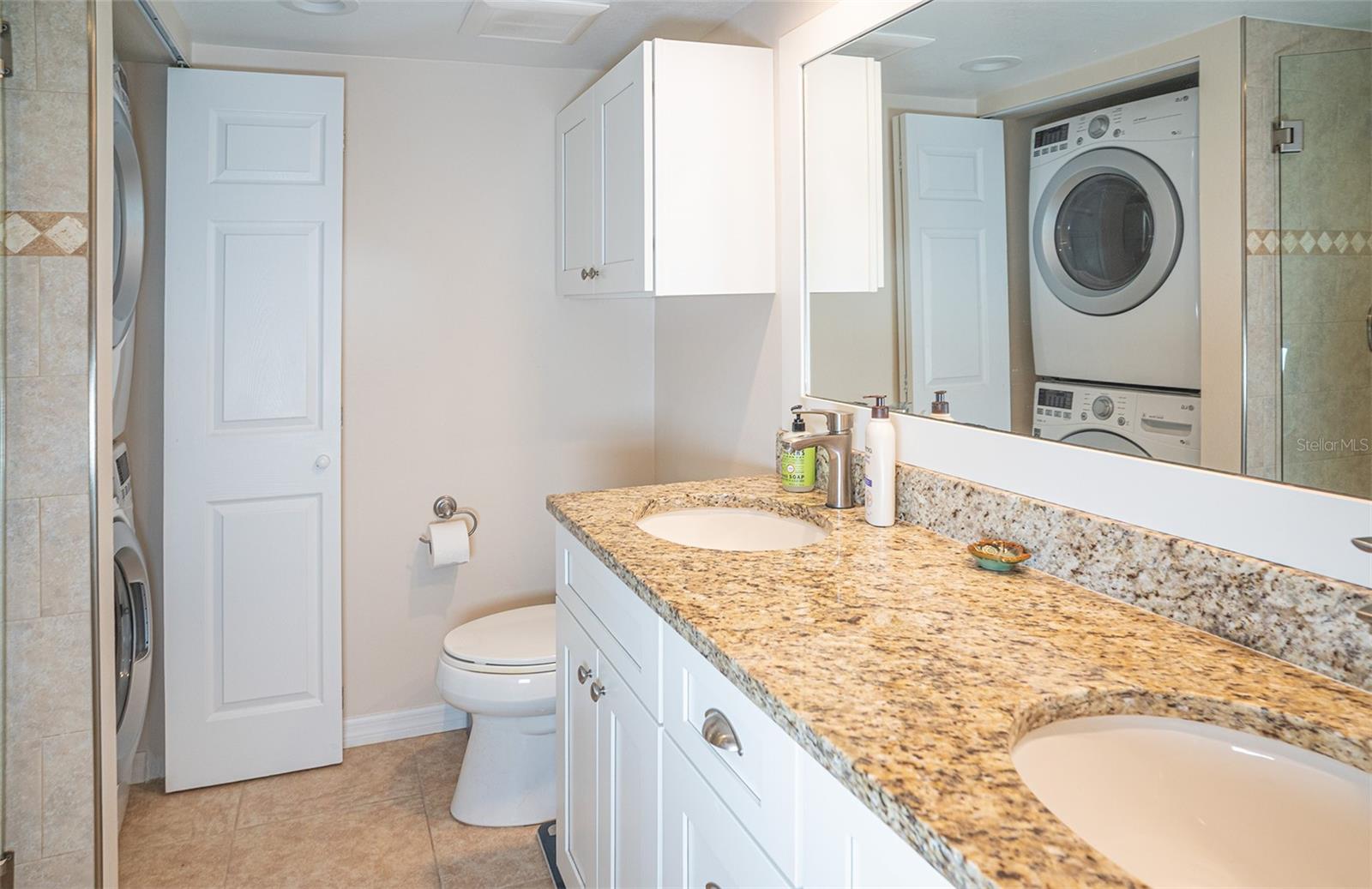 FARMINGTON VISTAS - Residential