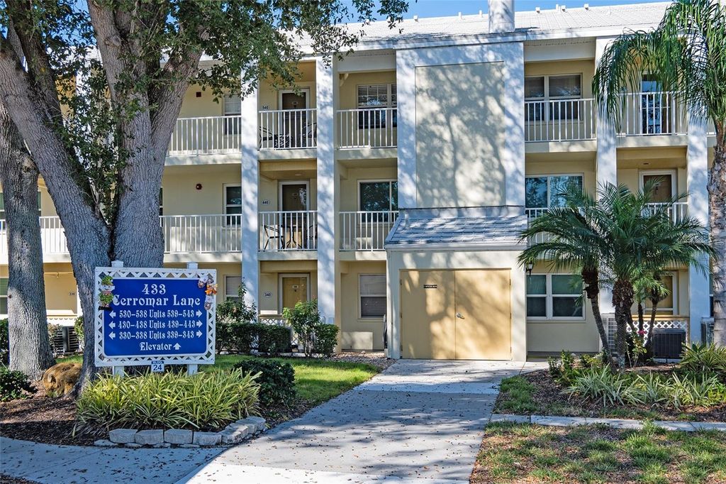 Photo of 433 Cerromar Lane #541, Venice, FL 34293 (MLS # A4675839)
