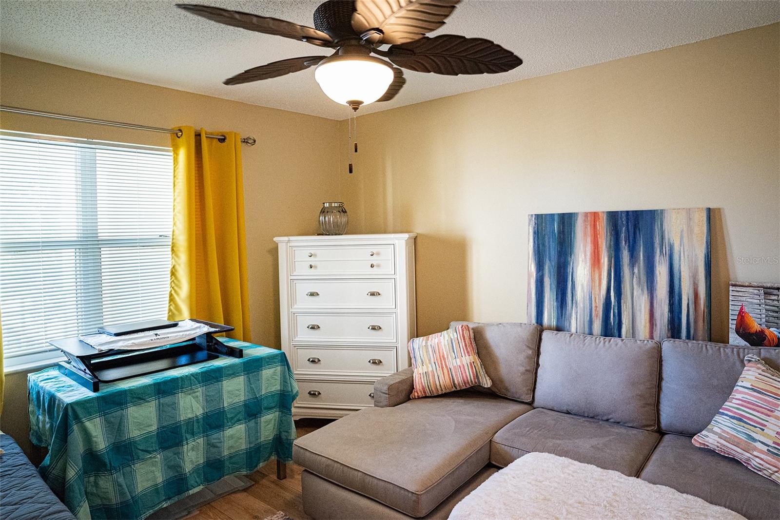 FARMINGTON VISTAS - Residential