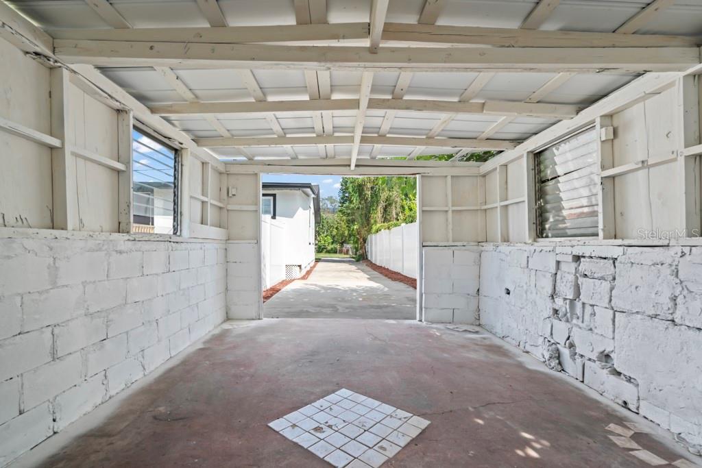 TAMPA OVERLOOK - Residential