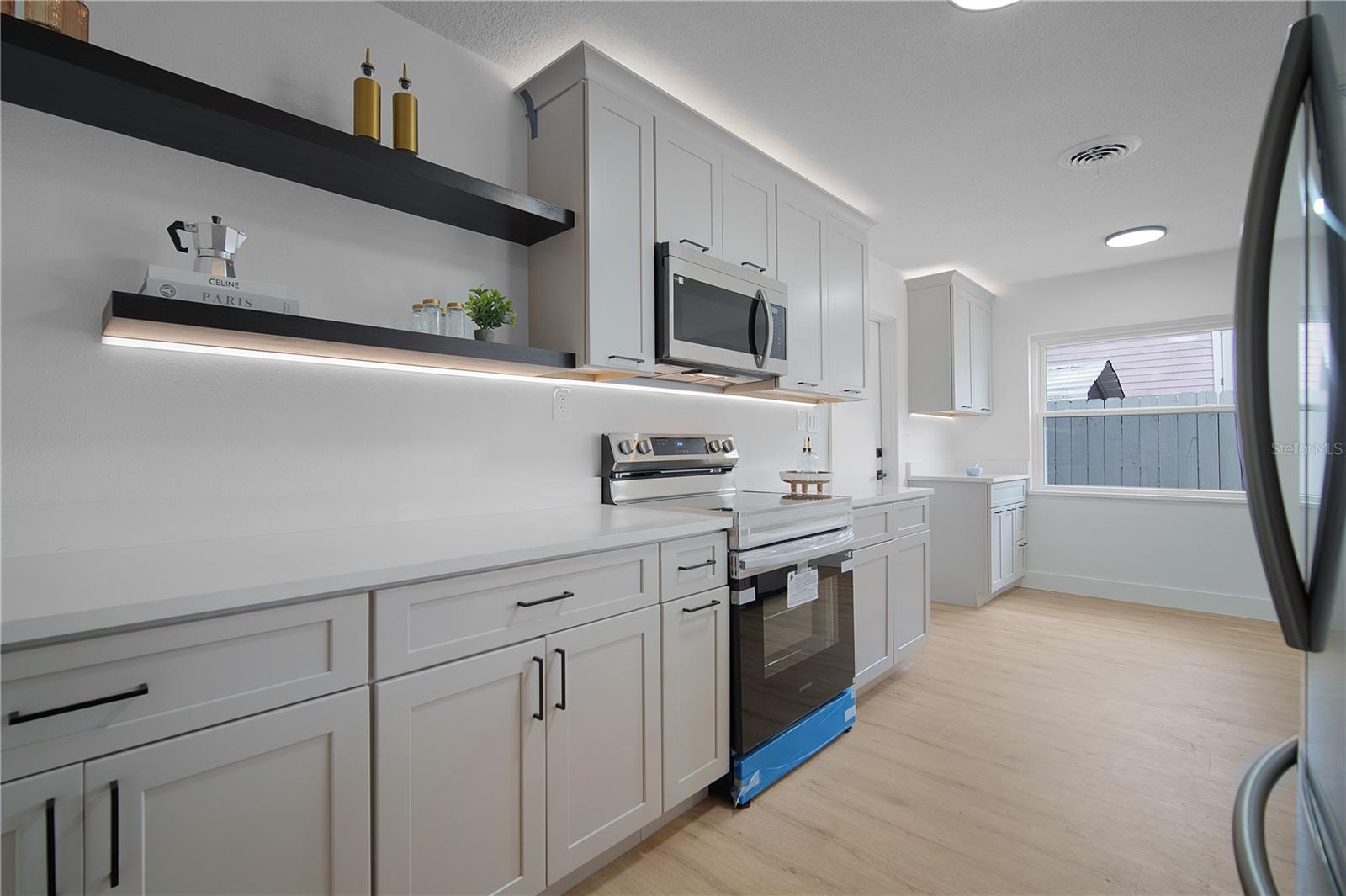 WINTER PARK ESTATES - Residential
