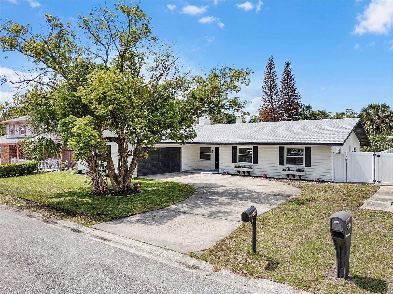 WINTER PARK ESTATES - Residential