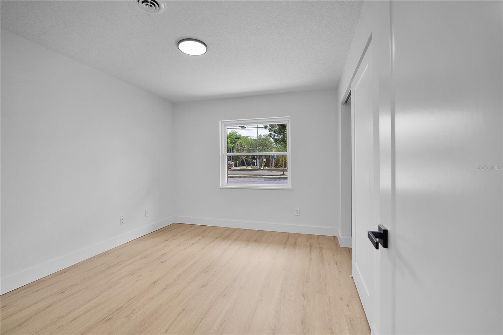 WINTER PARK ESTATES - Residential