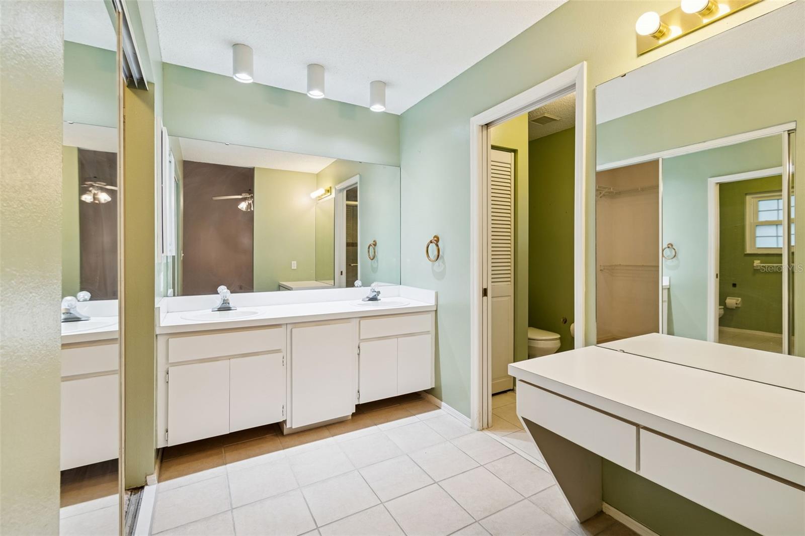 BRENTWOOD PARK - Residential