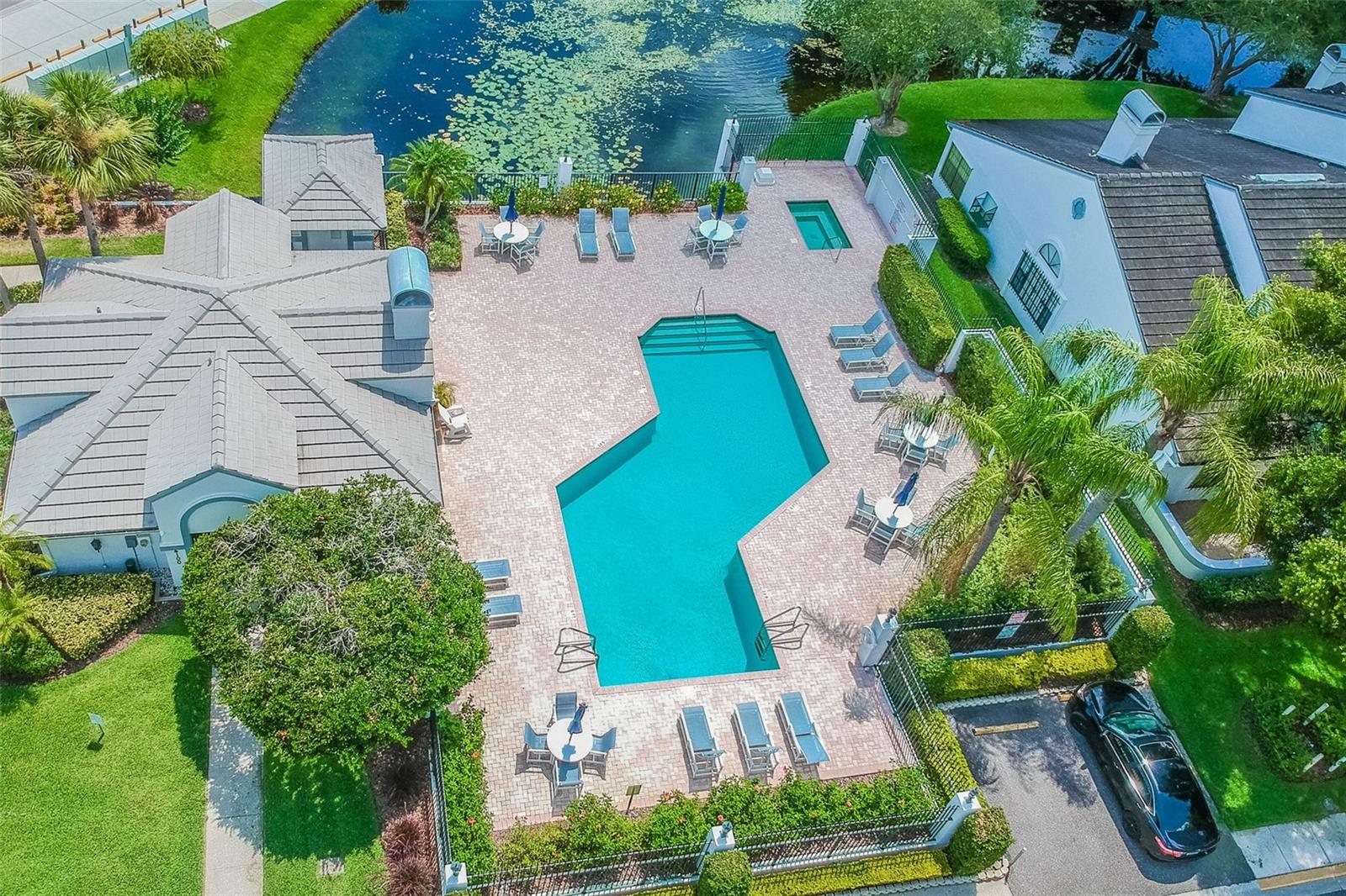 BRENTWOOD PARK - Residential