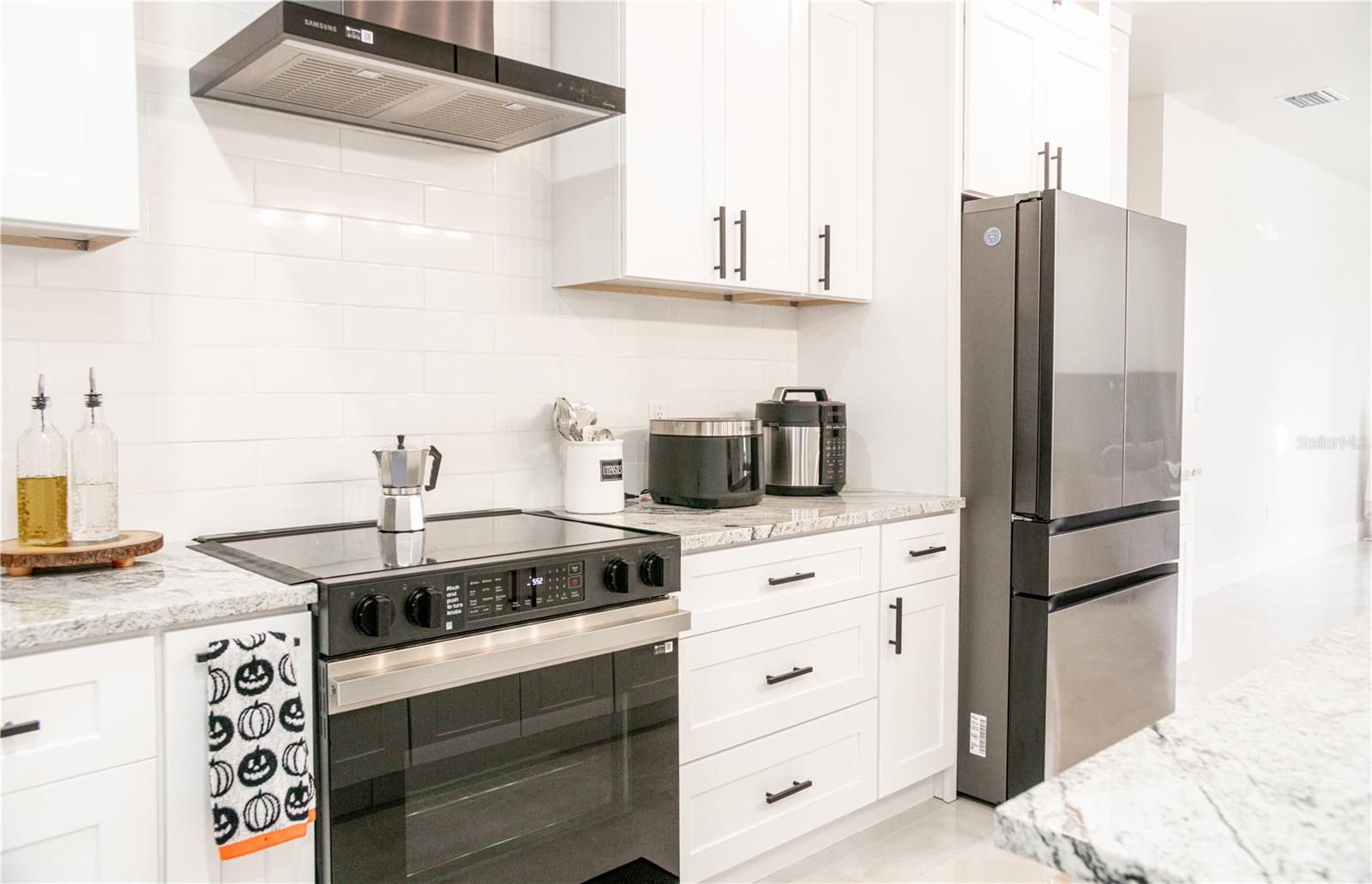 HIGH POINT MUNDAYS ADD - Residential Lease